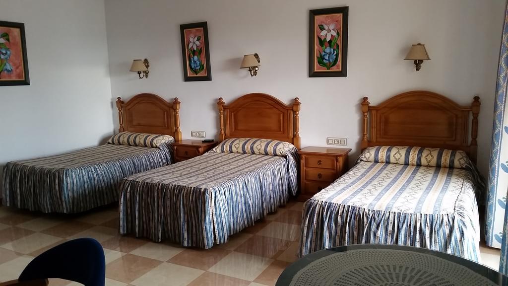 Hostal Los Rosales Alcaraz Exterior foto