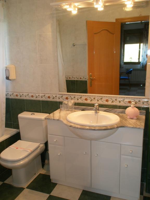 Hostal Los Rosales Alcaraz Zimmer foto